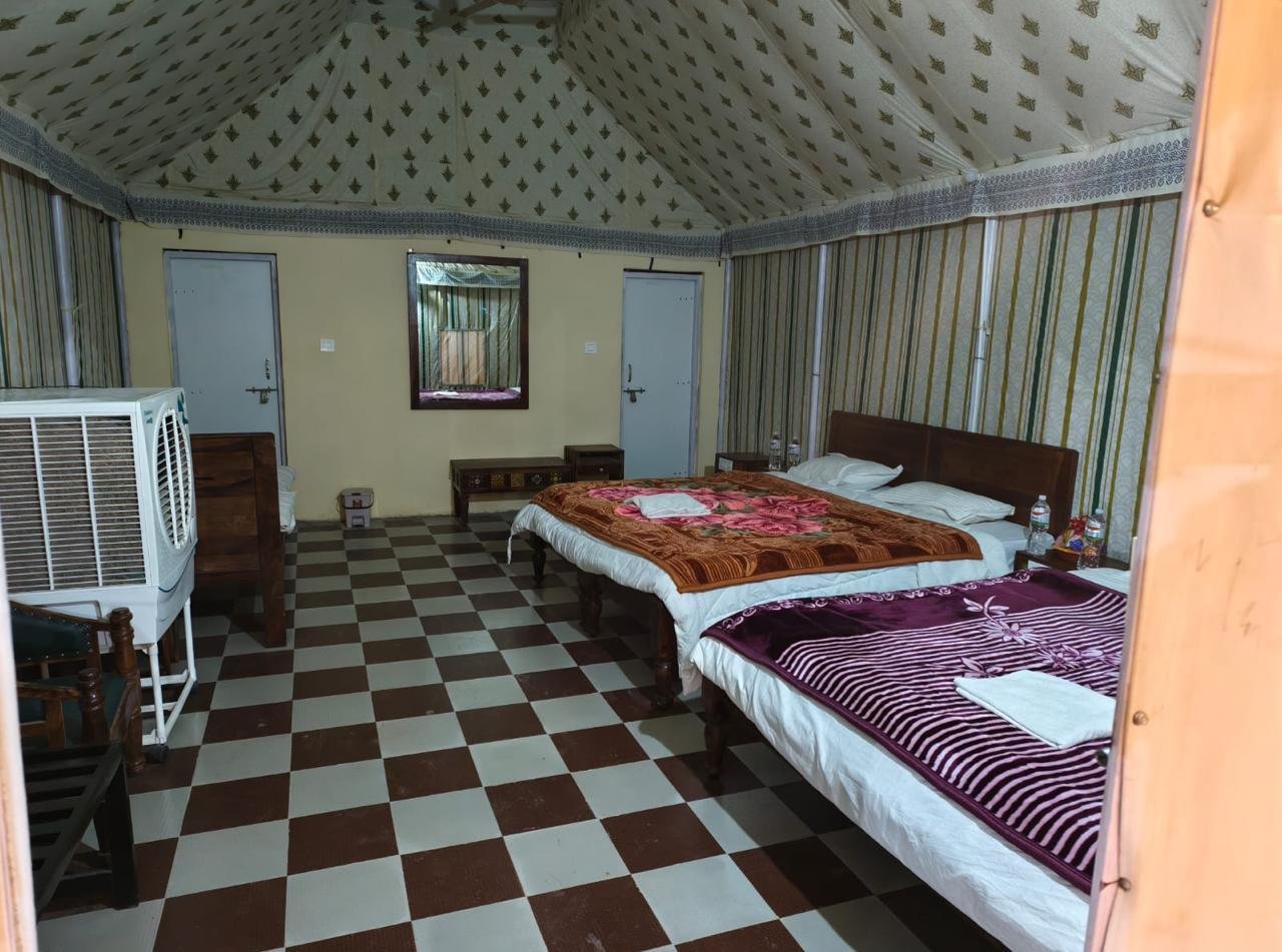 sam sand dunes camp jaisalmer