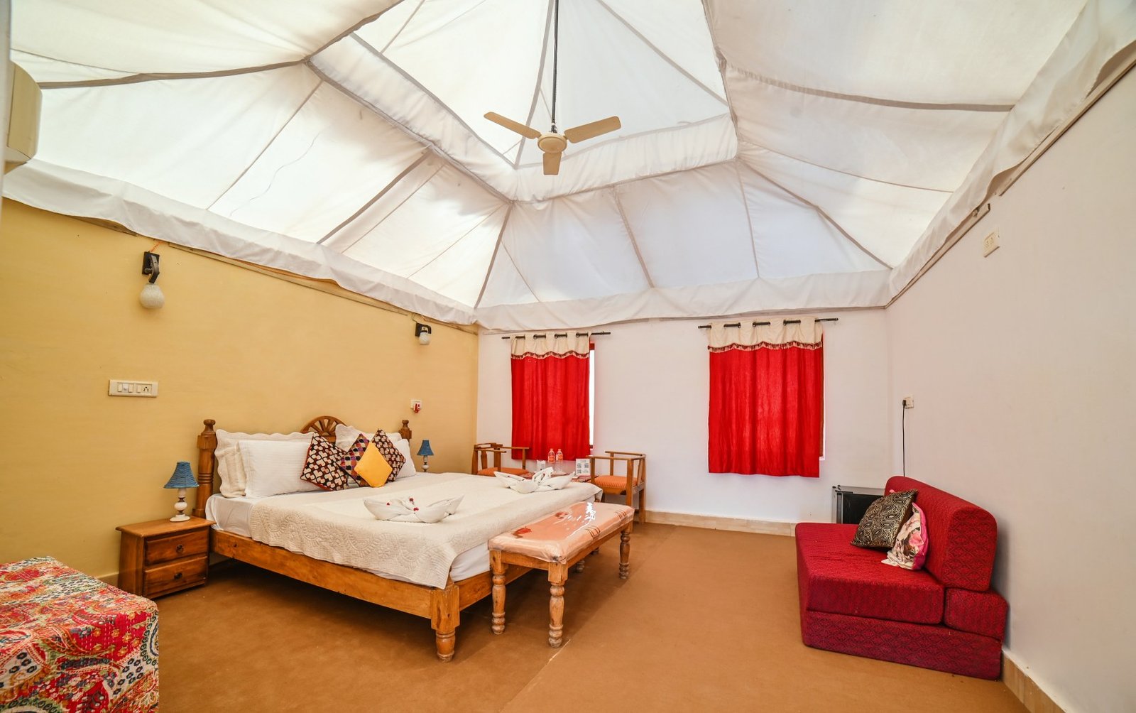 0 (11)_1673x1050 - Rajasthan Desert Safari Camp