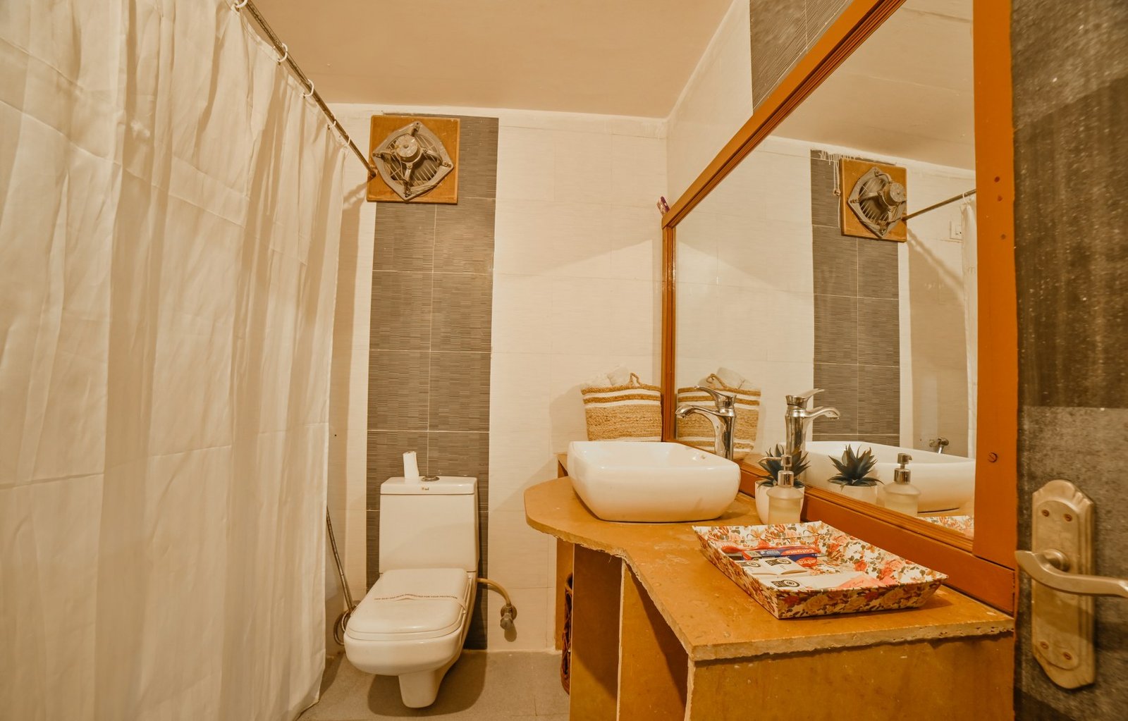 1 (10)_1642x1050 - Rajasthan Desert Safari Camp